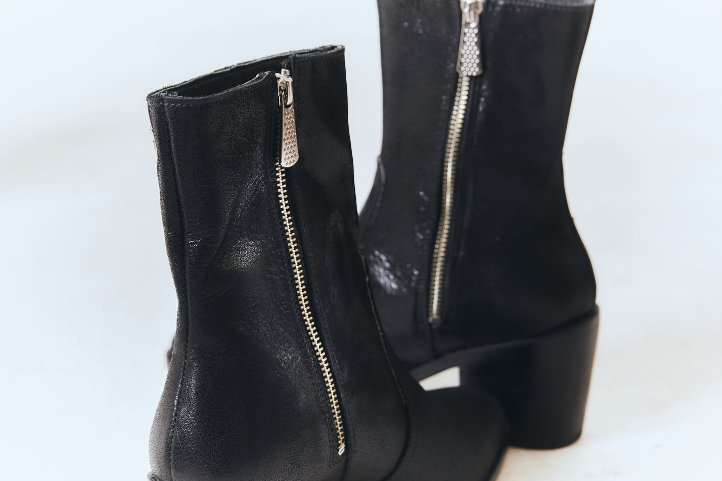 LOURDES BLACK